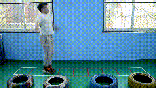 业余篮球选手如何通过试训提升技能_1